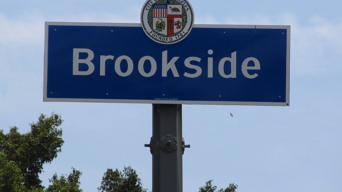 Brookside, Los Angeles sign located at the intersection of Highland & Olympic