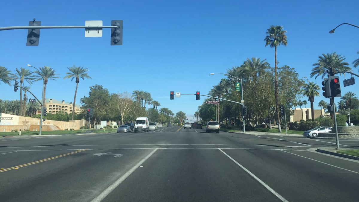 Street-level view in Indian Wells, California