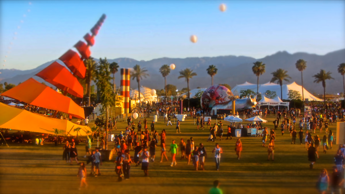 Coachella 2013, with the Do Lab and Helix Poeticus snail visible