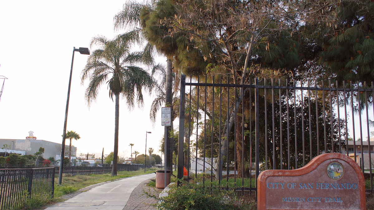 2014, On San Fernando Streets, Mission City Trail