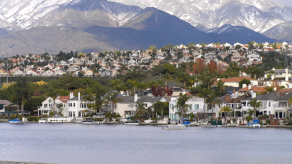 Saddleback Mountain unusually covered in snow over Lake Mission Viejo.