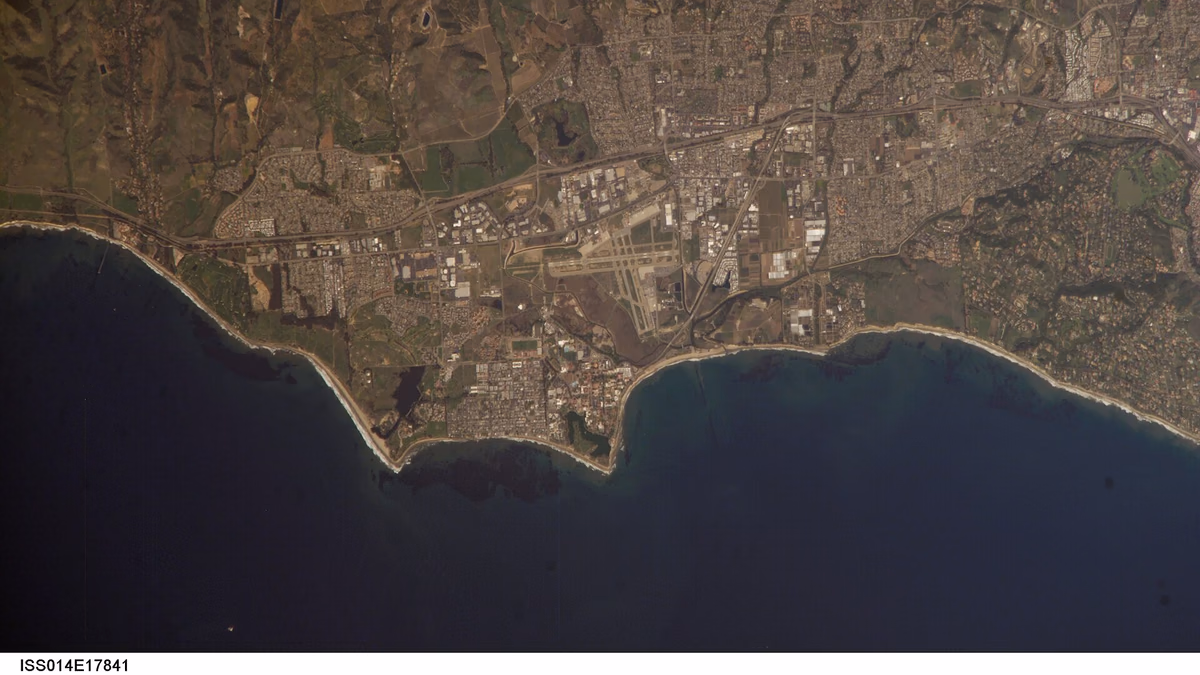 View of California taken during ISS Expedition 14.