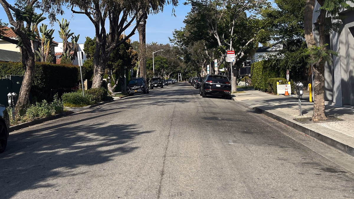 Rosewood Avenue (Los Angeles) July 2023.