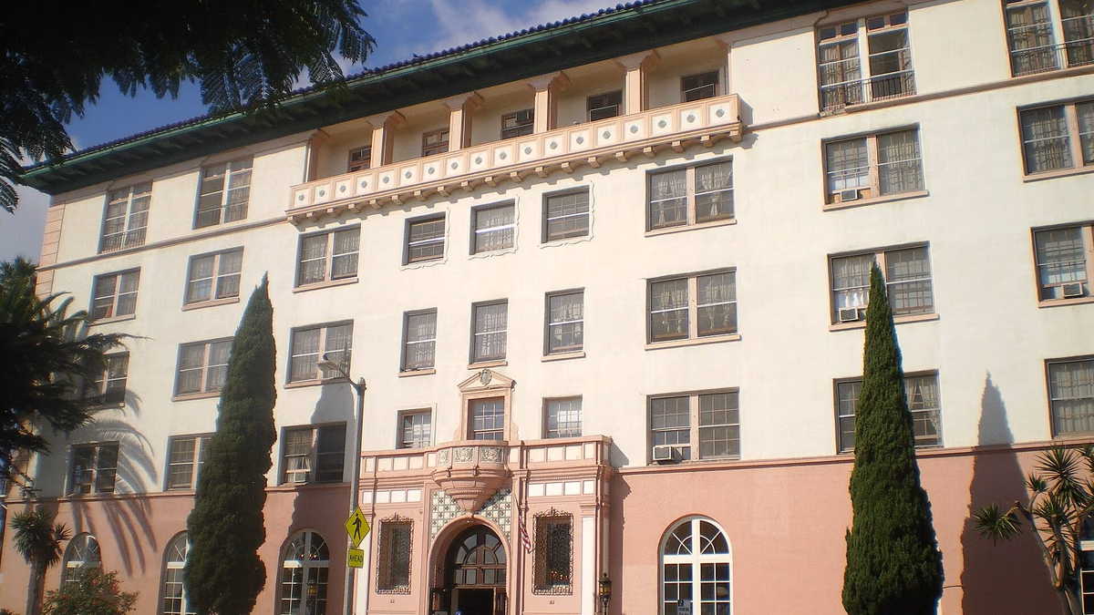 Harbor View House , 921 Beacon St., San Pedro , Los Angeles, California. Los Angeles Historic-Cultural Monument.