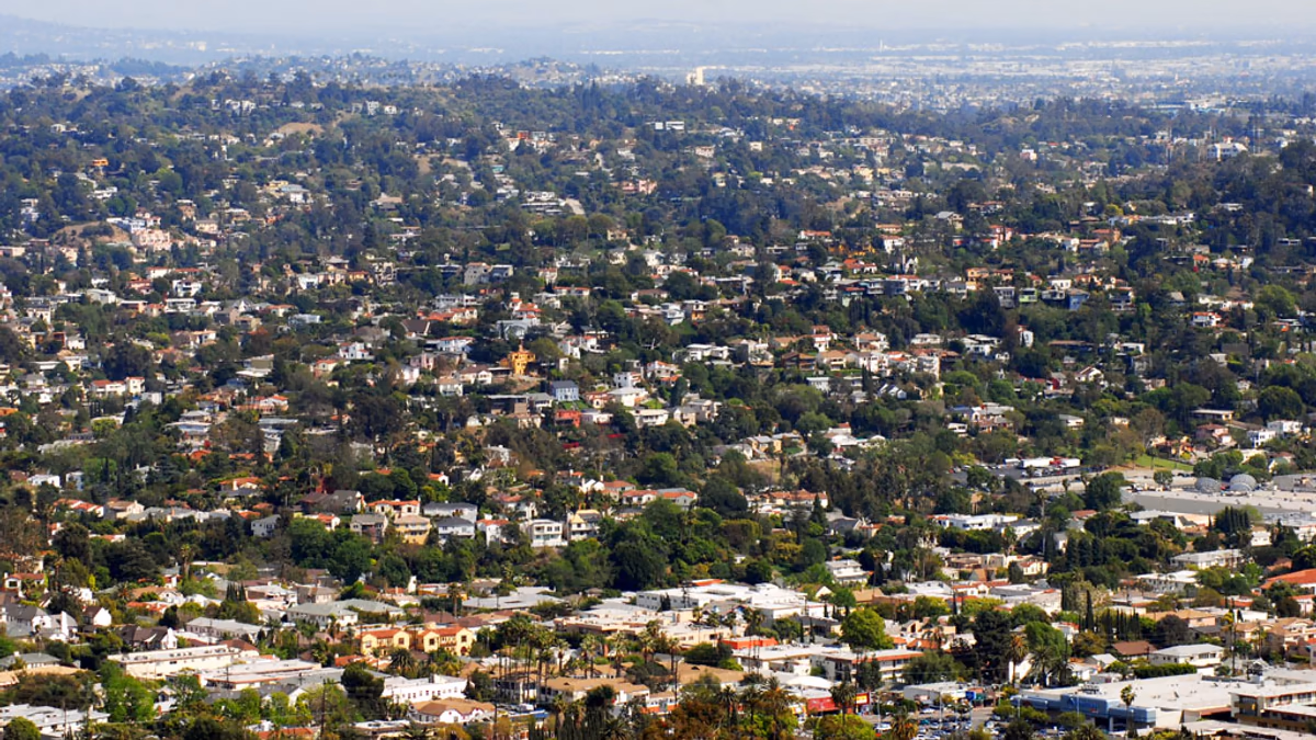 Description: view of the Silver Lake neighborhood Date: 4/13/07 Location: Los Angeles, CA David Liu