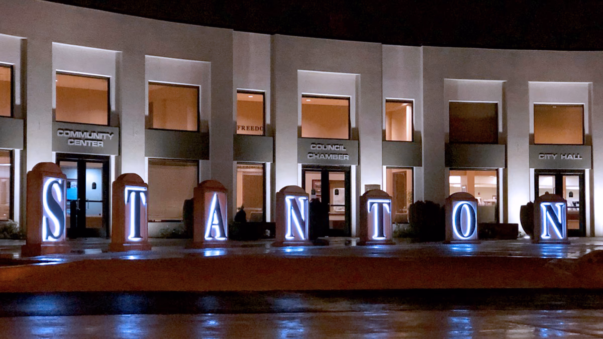Photo of Stanton City Hall after rainfall.