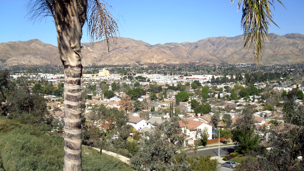 View of Sylmar facing the San Gabriel Mountains to the North from the Carey Ranch neighborhood. Samuel J. Kirby