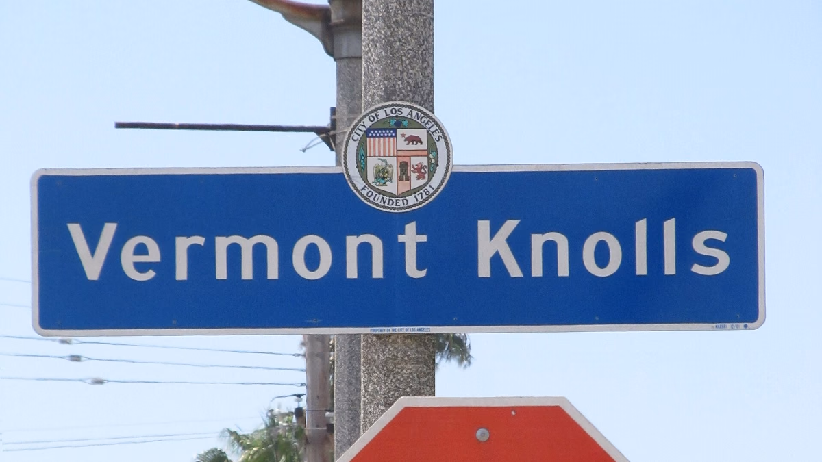 Signage for Vermont Knolls located at Vermont Avenue and 77th Street