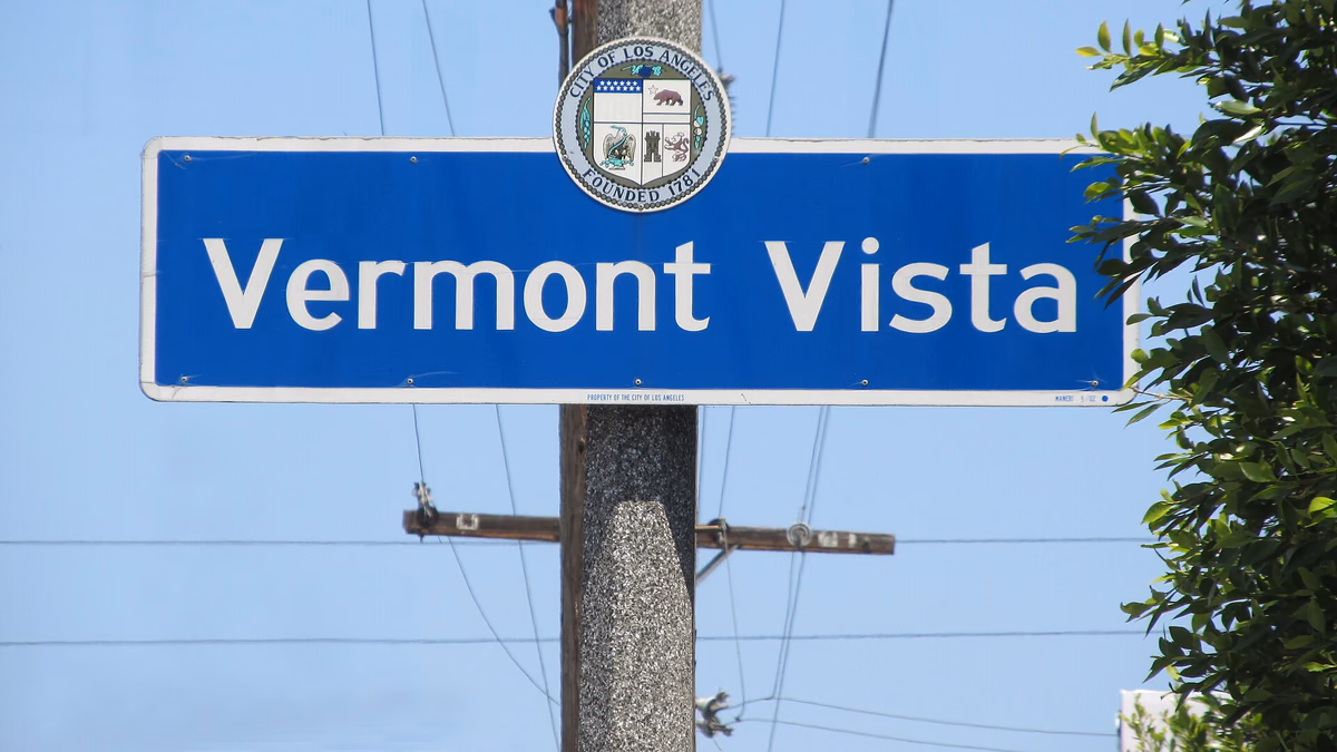 Vermont Vista Neighborhood Signage located on Vermont Avenue between 99th Street and Century Boulevard